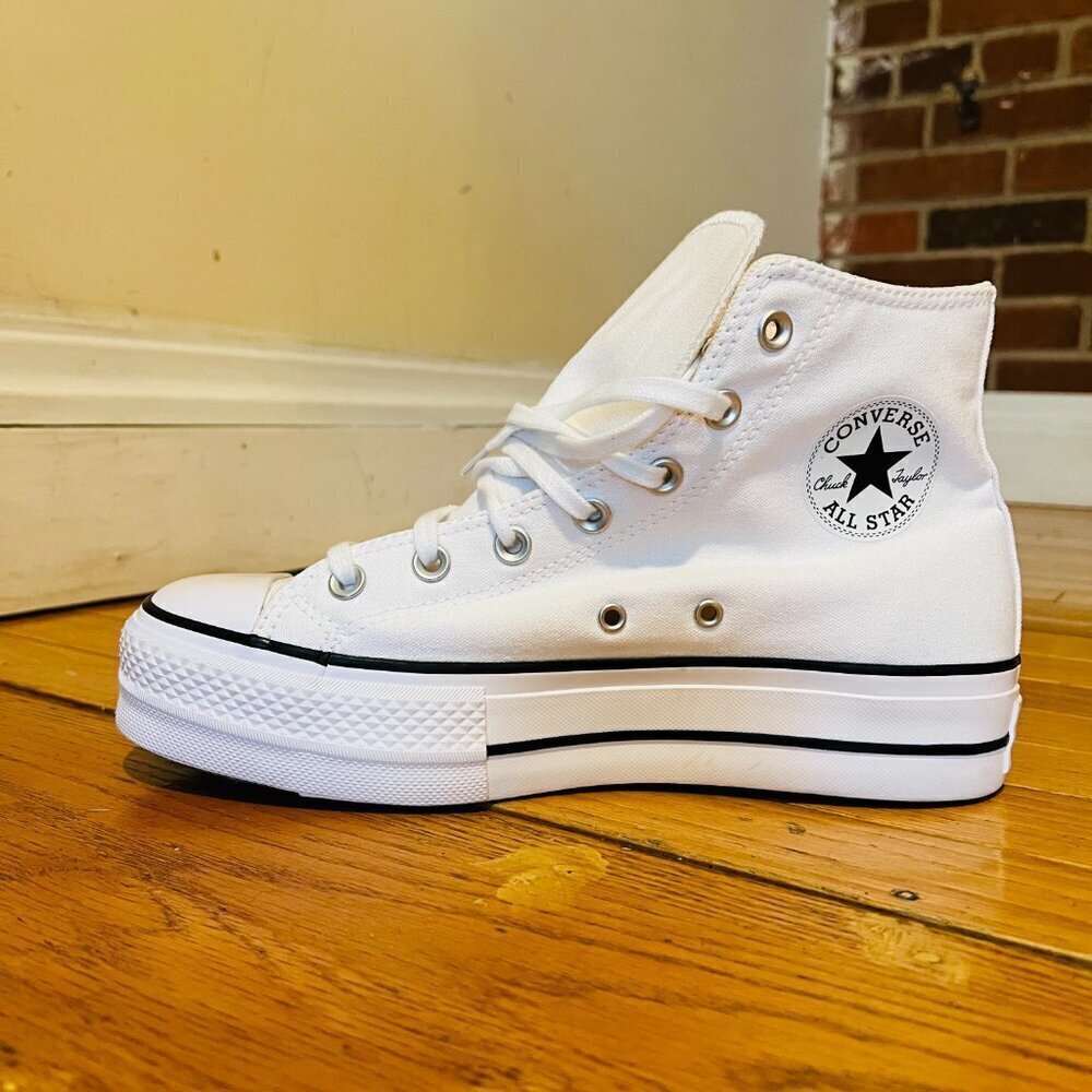 NEW Converse Chuck Taylor All Star Lift Women’s Platform Sneaker - Picture 6 of 16